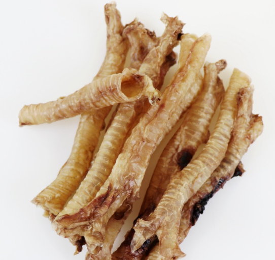 Snack Deshidratado de Tráquea de Cerdo 100% natural — un solo ingrediente, cero aditivos. Bolsa con 100 gr.